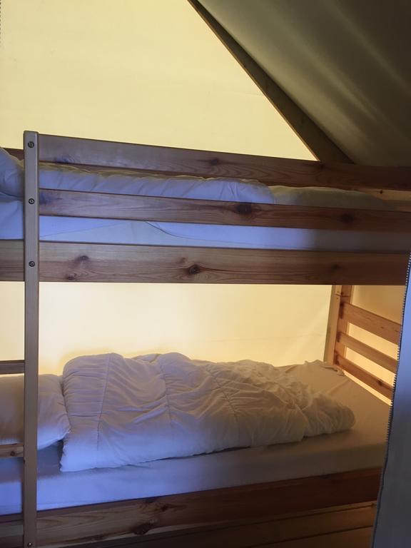 Camping Des Ribieres 콩폴랑 외부 사진